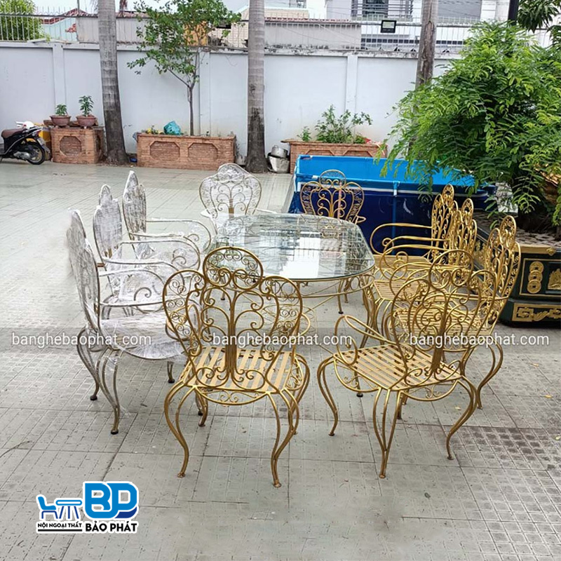 Bàn ghế sắt cafe là gì? 