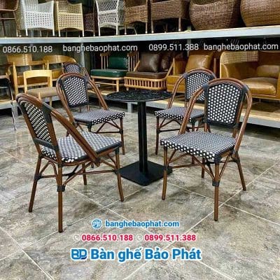 Bàn ghế nhựa giả mây phong cách Retro
