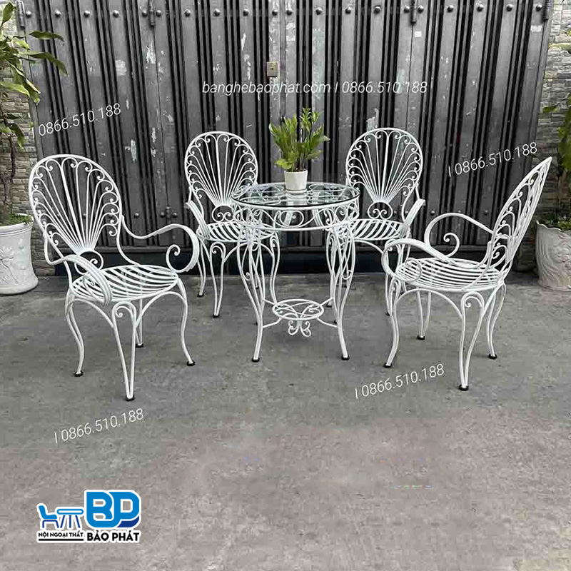 Bàn ghế sắt cafe thiết kế đẹp và phù hợp với nhiều không gian