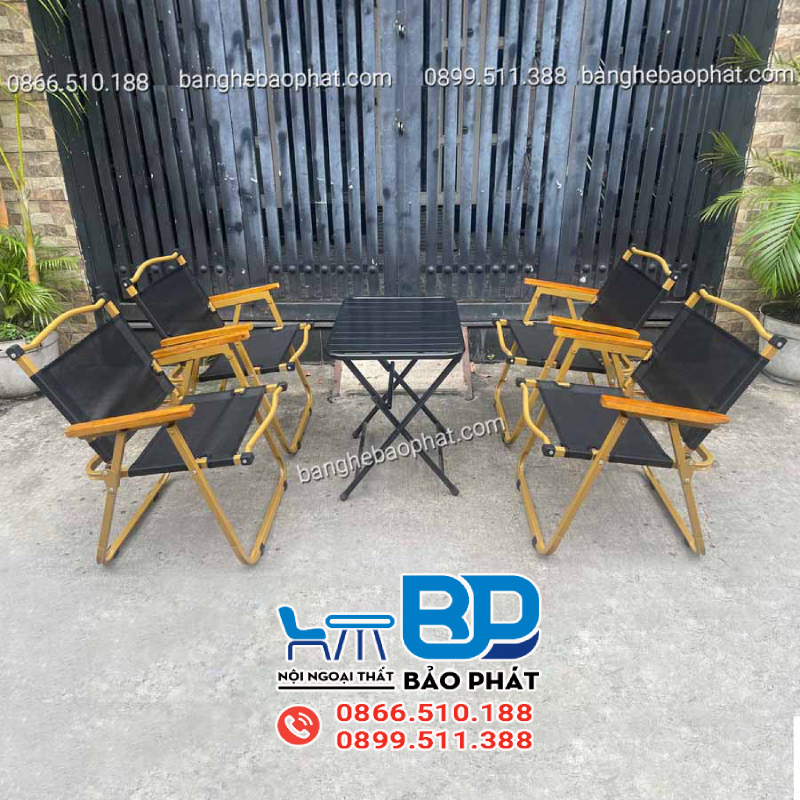 Bàn ghế xếp cafe take away khung sắt tay gỗ