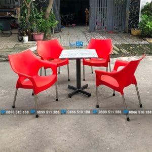 Bộ bàn ghế cafe chân inox màu đỏ.