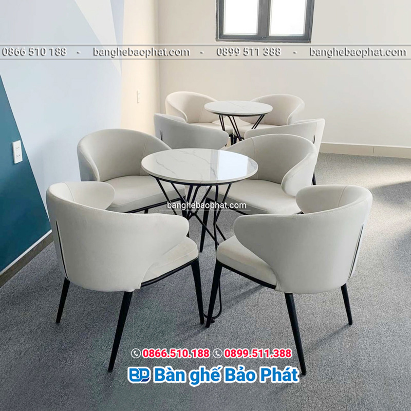 Bàn ghế cafe sắt nệm tại Nhà Bè