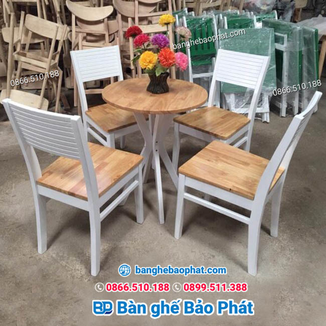 Bàn ghế gỗ quán cafe ghế Chery tại Quận 9