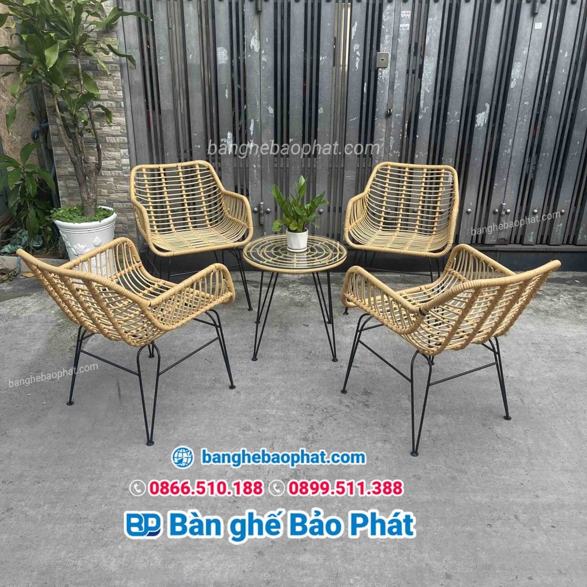 Bàn ghế mây nhựa cafe thanh lý tại Quận 9 giá rẻ