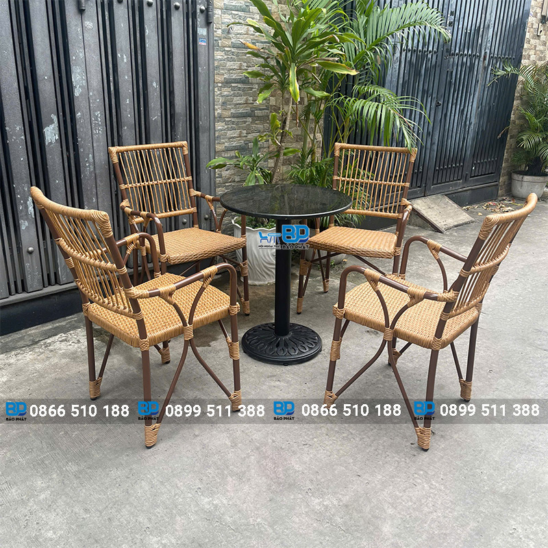 Bàn ghế mây nhựa cafevngoài trời tại Quận 9