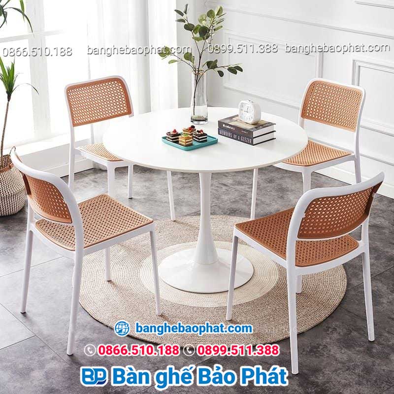 Bàn ghế nhựa cafe thanh lý tại Quận 9