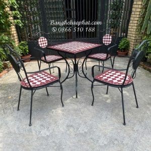 Bàn ghế sân vườn ngoài trời khung sắt mặt đá mosaic BP006 7 Bàn ghế sân vườn ngoài trời khung sắt mặt đá mosaic BP006
