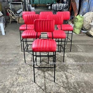 Ghế bar sắt nệm Lotte 10 Ghế bar sắt nệm Lotte – Lựa chọn lý tưởng cho quầy bar, quán cafe, nhà hàng, gia đình