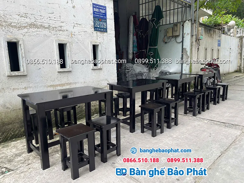 Bàn ghế gỗ quán nhậu