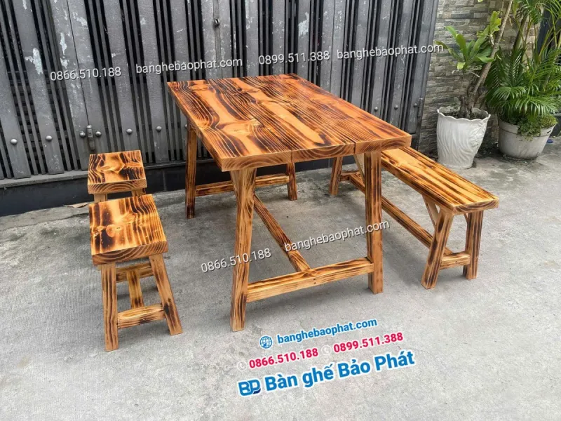 Bàn ghế quán nhậu đẹp gỗ thông