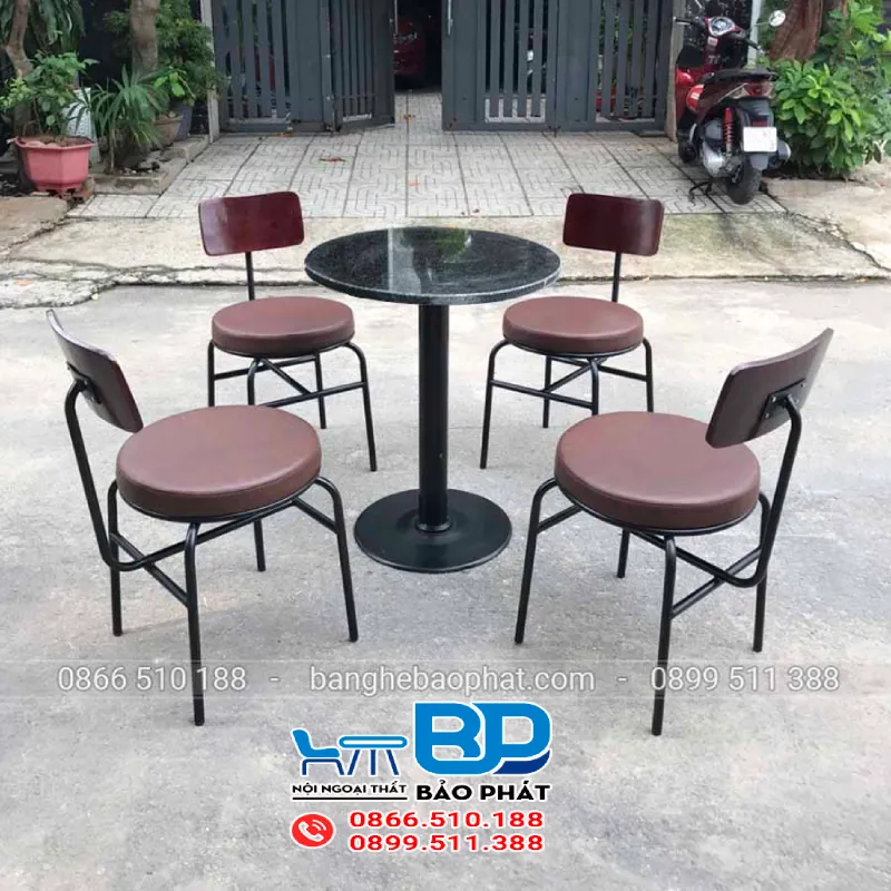 Bàn ghế sắt quán cà phê BGSBP033