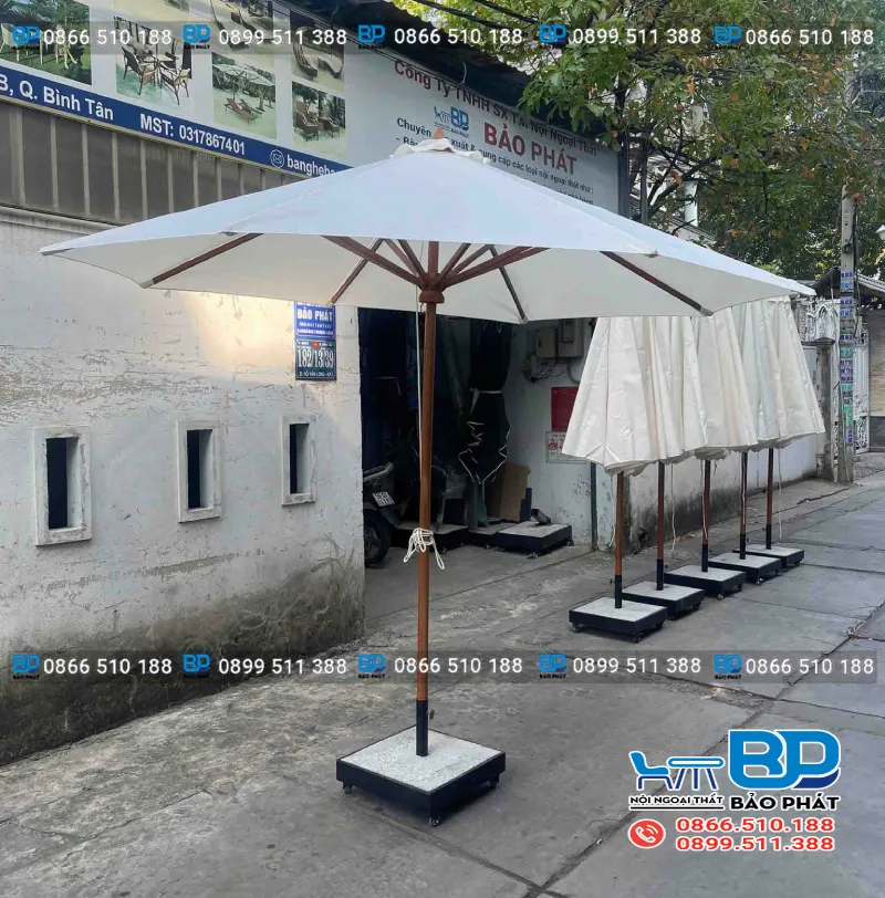 Báo giá dù che nắng quán cafe các loại mới nhất 2025