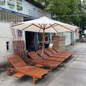 Ghế hồ bơi gỗ chò chỉ