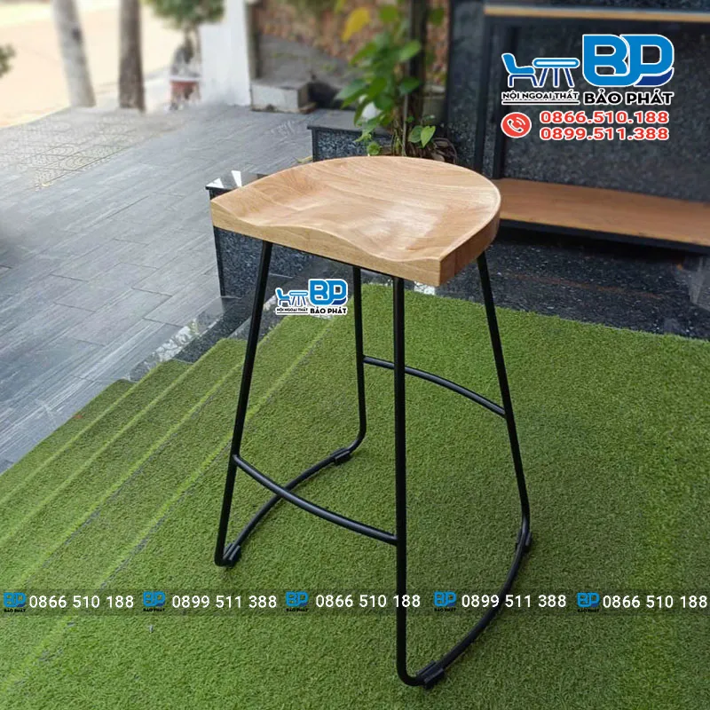 Ghế quầy bar chân sắt có độ bền cao