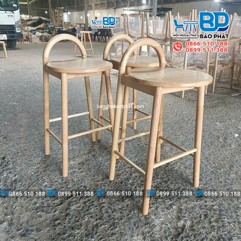 Ghế quầy bar có lưng tựa gỗ tự nhiên boddy