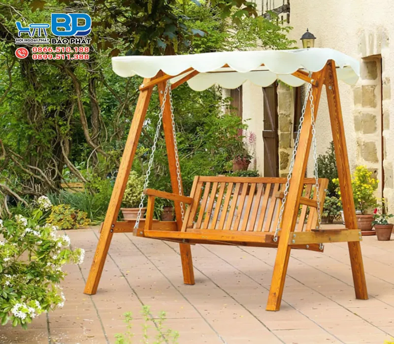 Xích đu gỗ cần được bảo quản kỹ lưỡng để đảm bảo chất lượng