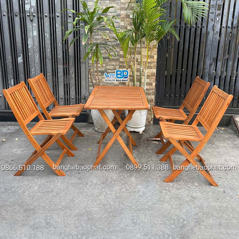 Bộ bàn ghế gỗ xếp cà phê 1 bàn + 4 ghế 8 Bộ bàn ghế gỗ Bạch Đàn xếp cà phê 1 bàn + 4 ghế.