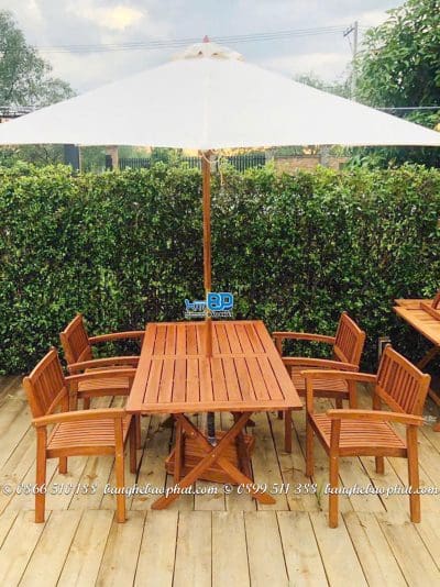 Bàn ghế gỗ ngoài trời đẹp