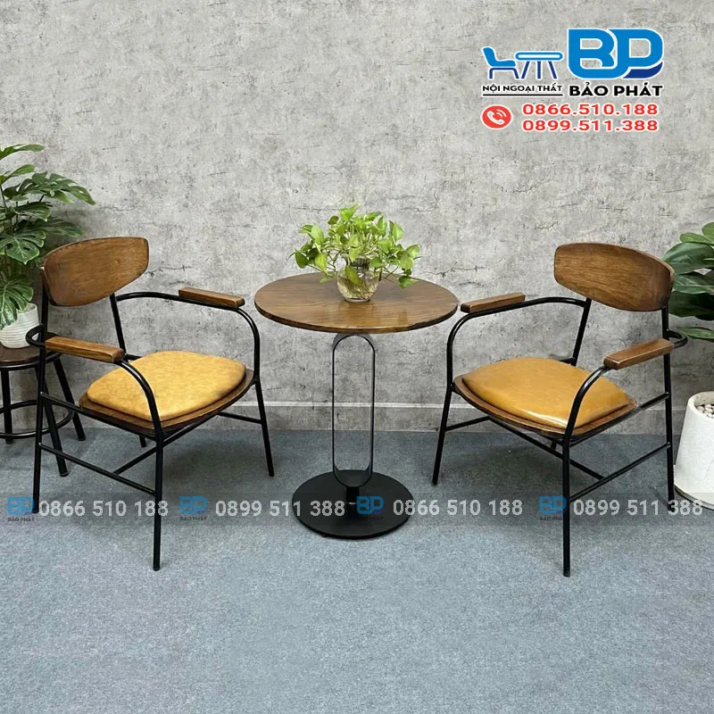 Bàn ghế sắt decor đẹp mắt