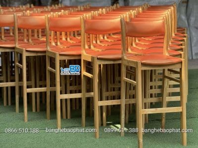 Ghế bar gỗ nệm Bella