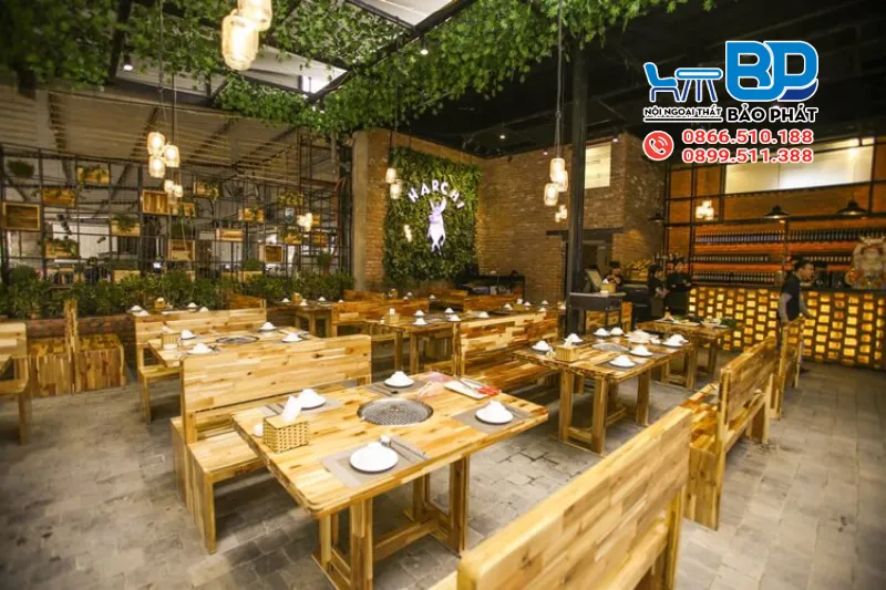 Không gian quán nướng thêm ấn tượng với các mẫu bàn ghế quán nướng từ gỗ