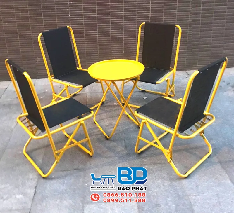 Sử dụng ghế xếp inox giúp tối ưu không gian