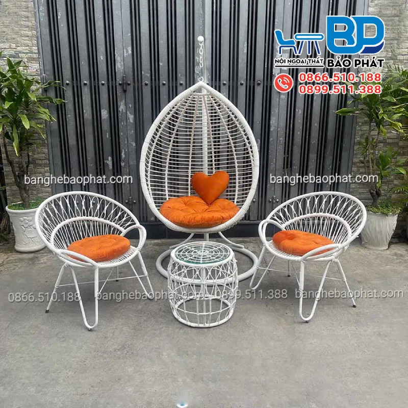 Xích đu hình giọt nước thiết kế sang trọng, độc đáo