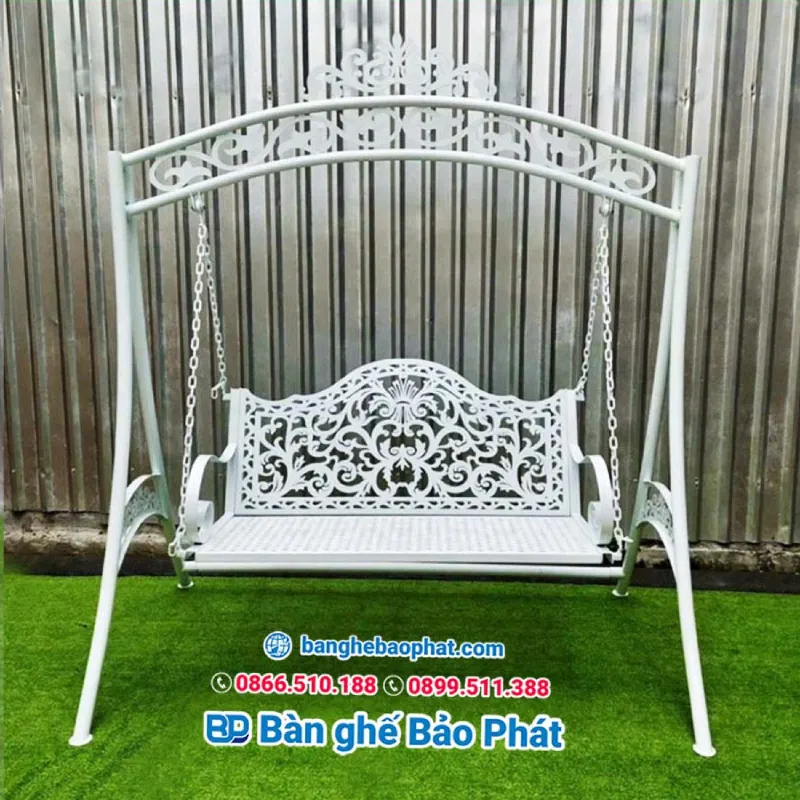 Xích đu sắt có độ bền cao và khả năng chịu lực tốt