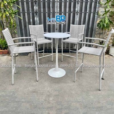 Bàn ghế bar nhựa giả mây BGBNGMBP010