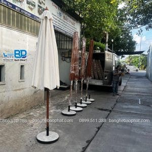 Dù gỗ ngoài trời đường kính 3 mét khi xếp gọn
