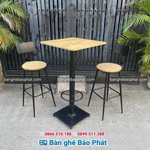 Ghế bar ban công sắt gỗ chân vuốt 10 Ghế bar ban công sắt gỗ chân vuốt màu gỗ tự nhiên