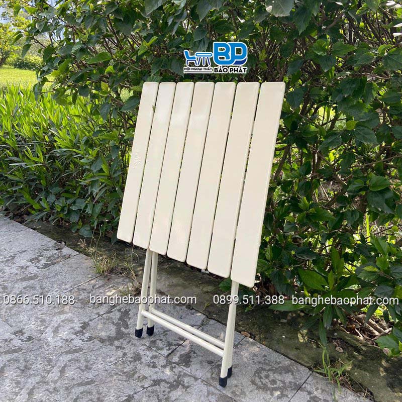 Bàn ghế sắt cafe mini xếp gọn 23 Bàn cafe sắt xếp gọn mini màu trắng tại Bảo Phát