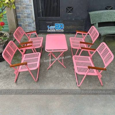 Bộ bàn ghế cafe xếp gọn có tay tựa sắt CNC màu hồng