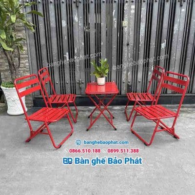 Bàn ghế xafe xếp gọn ghế xếp sắt la màu đỏ