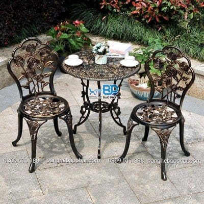 Bàn ghế sân vườn ngoài trời nhôm đúc họa tiết hoa hồng