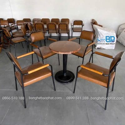 Bàn ghế sắt nệm BGSNBP056