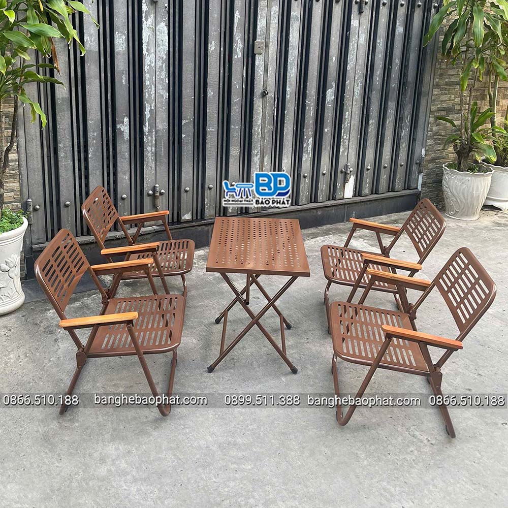 Bộ Bàn Ghế Sắt Nhỏ Xếp Gọn Màu Nâu Cafe 20 Bộ Bàn Ghế Sắt Nhỏ Xếp Gọn Màu Nâu Cafe