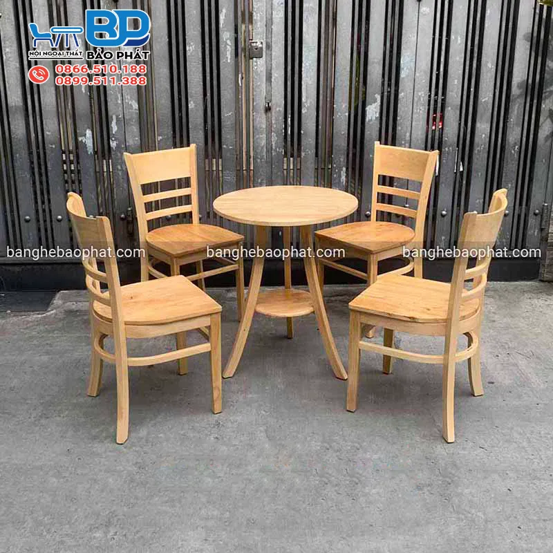 Bàn ghế gỗ cần được sử dụng và bảo quản kỹ lưỡng để kéo dài tuổi thọ