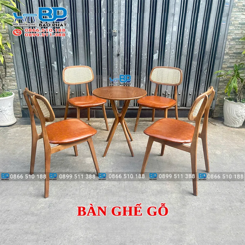 Bàn ghế gỗ