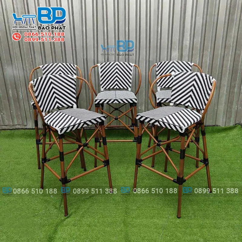 Bàn ghế quán bar từ mây nhựa