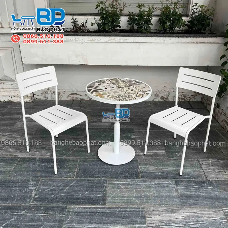 Bàn ghế sắt cafe ghế sắt 5 sọc