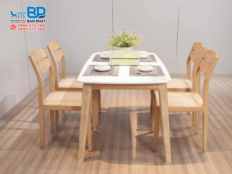 Bộ bàn ăn gỗ sồi 4 ghế kết hợp mặt đá ấn tượng
