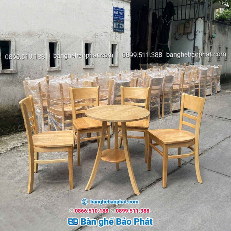 Bộ bàn ghế cafe cabin mặt gỗ đẹp và tinh tế