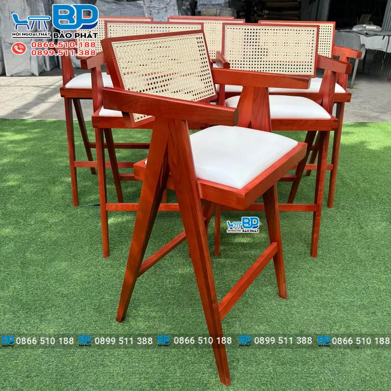 Ghế bar gỗ công nghiệp