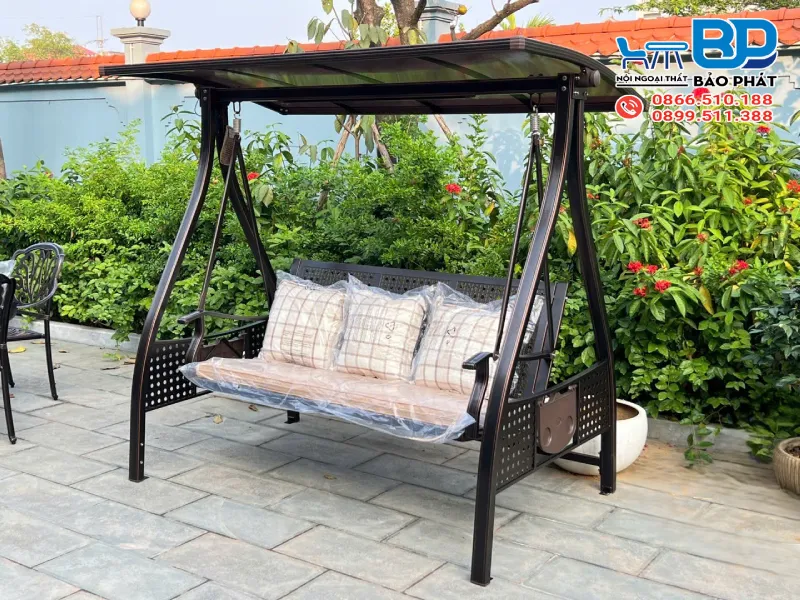 Xích đu nhôm đúc là gì?