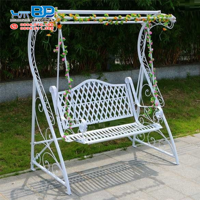 Xích đu tiếng Anh là gì? Tìm hiểu ý nghĩa và ứng dụng 9 Xích đu sân vườn