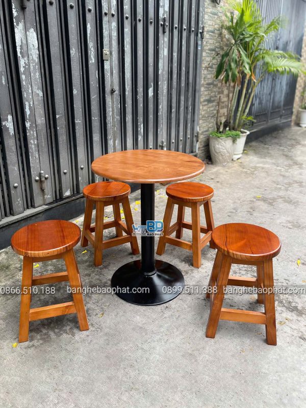 Bàn ghế cafe gỗ thông không tựa lưng 14 Bàn ghế cafe gỗ thông không tựa lưng