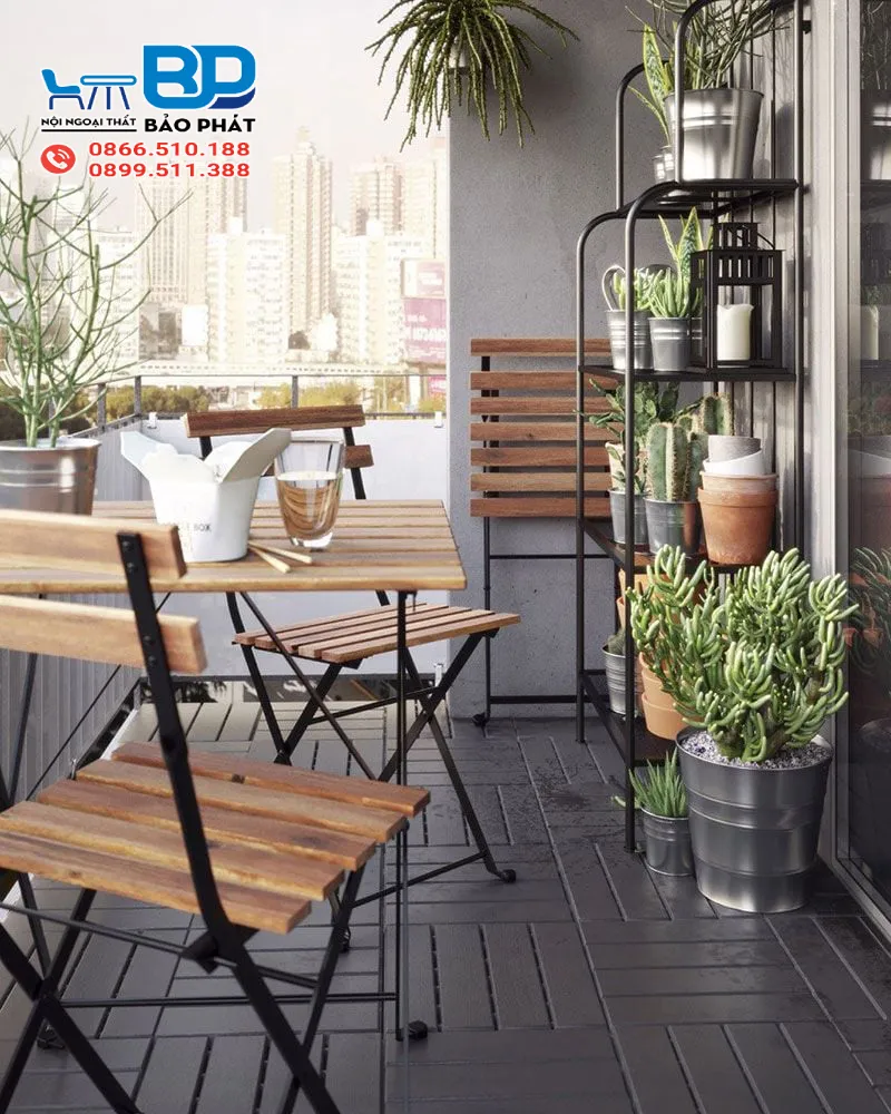 Bàn ghế Fansipan là lựa chọn tuyệt vời cho ban công gia đình