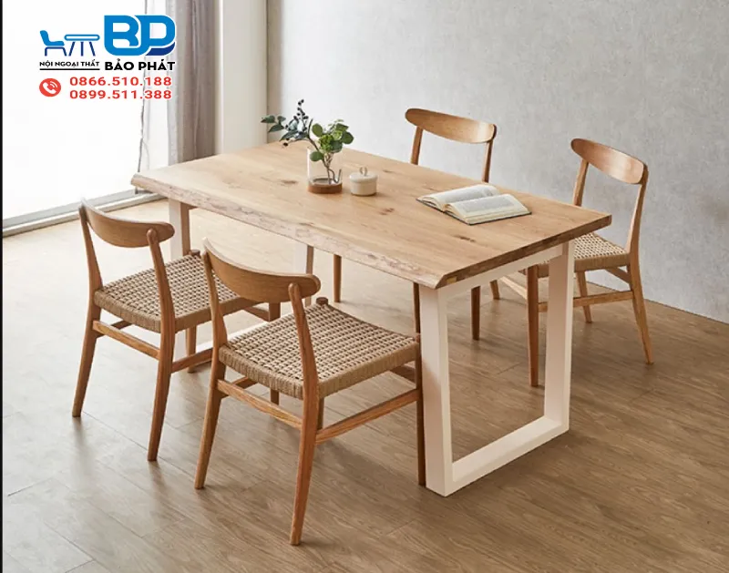 Bàn ghế gỗ sồi có giá trị sử dụng cao