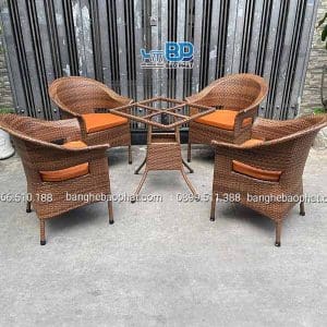 Bộ Bàn Ghế Nhựa Giả Mây Quán Cafe Ghế Thúng Xòe Lỗ Có Nệm 9 bàn ghế nhựa giả mây quán cafe ghế thúng xòe lỗ có nệm